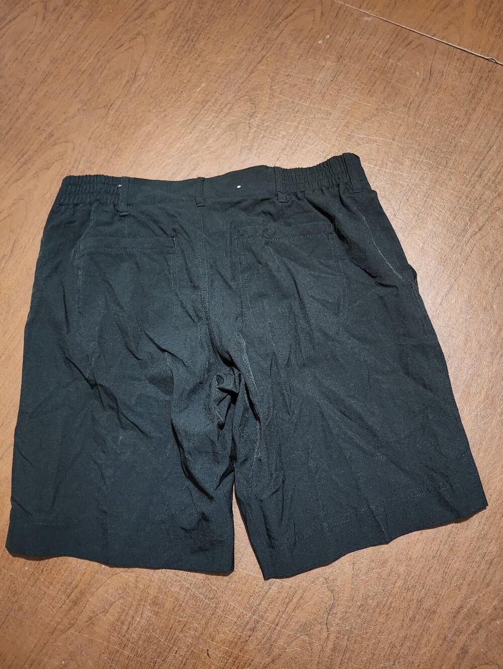 32 Degrees Black Women's Cargo Shorts - Picture 9 of 10